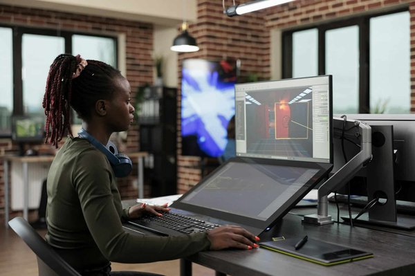 Comment la littérature d'Amérique Latine du 20ème siècle utilise-t-elle le réalisme magique pour critiquer la société ?